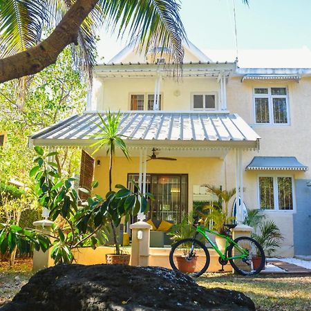 Wolmar Flic En Flac 3 Bedroom Beach Villa Luaran gambar