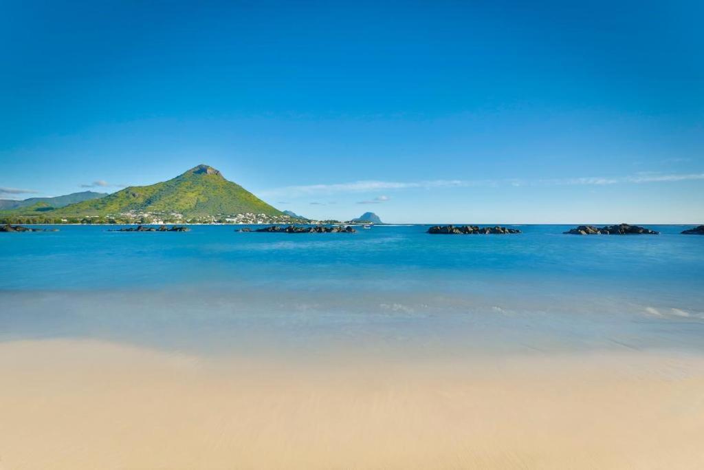 Wolmar Flic En Flac 3 Bedroom Beach Villa Luaran gambar